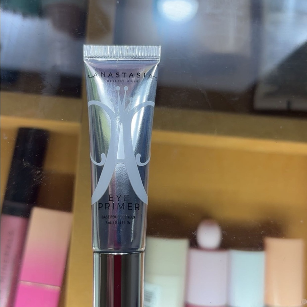 Anastasia Silver Eye Primer